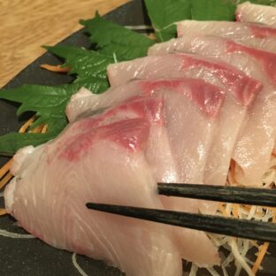 絶品ぶりの刺身が食べれるおすすめの通販｜高知から産地直送『龍馬鰤』