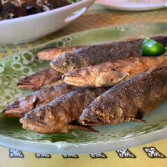 鮎（あゆ）レシピ　丸ごと揚げる鮎のフリット